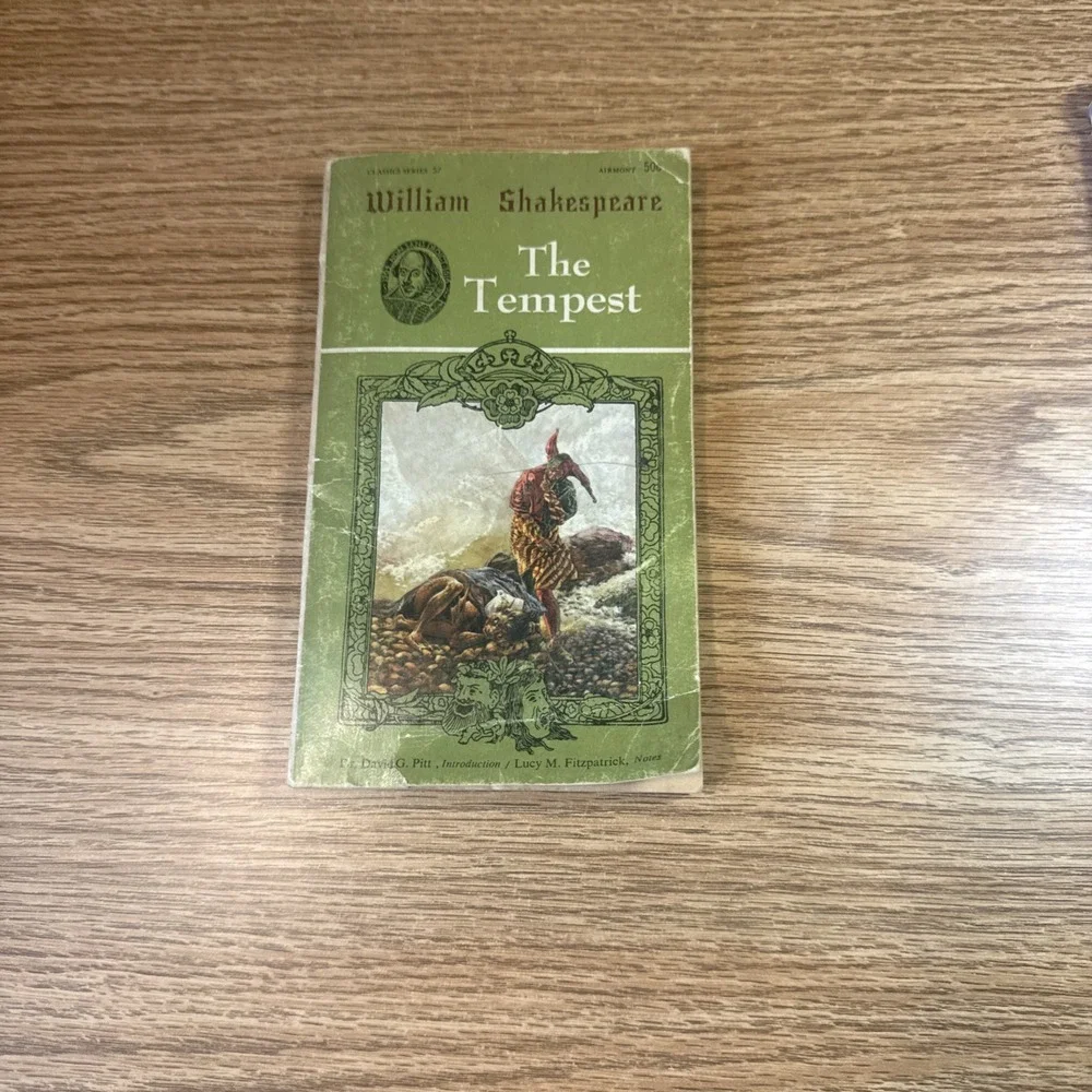 The Tempest Classic Paperback Book by‎ William Shakespeare from Airmont 1965